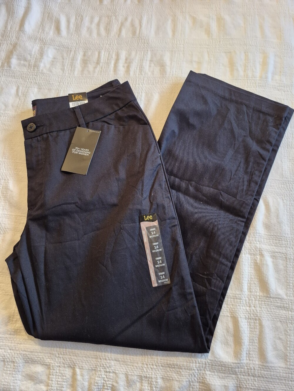 Lee women's size 14 black straight leg mid rise chino NWT